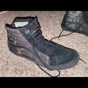 DEFCON Multicam Black Vans Sk8-Hi